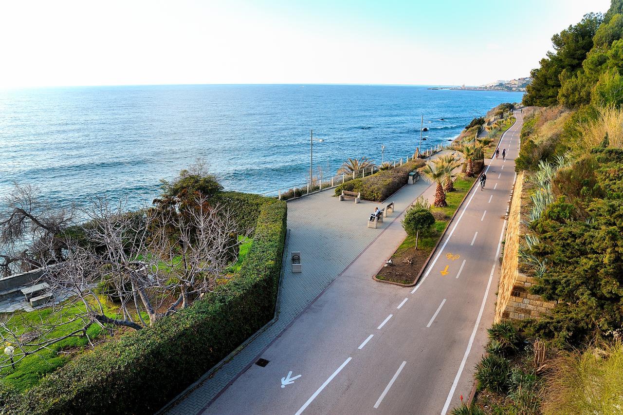 Silvia Degli Aregai Santo Stefano al Mare Exterior foto