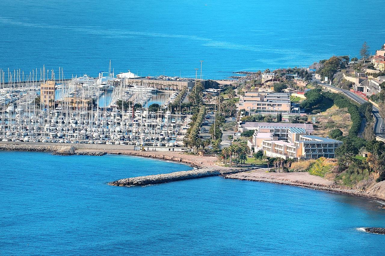 Silvia Degli Aregai Santo Stefano al Mare Exterior foto
